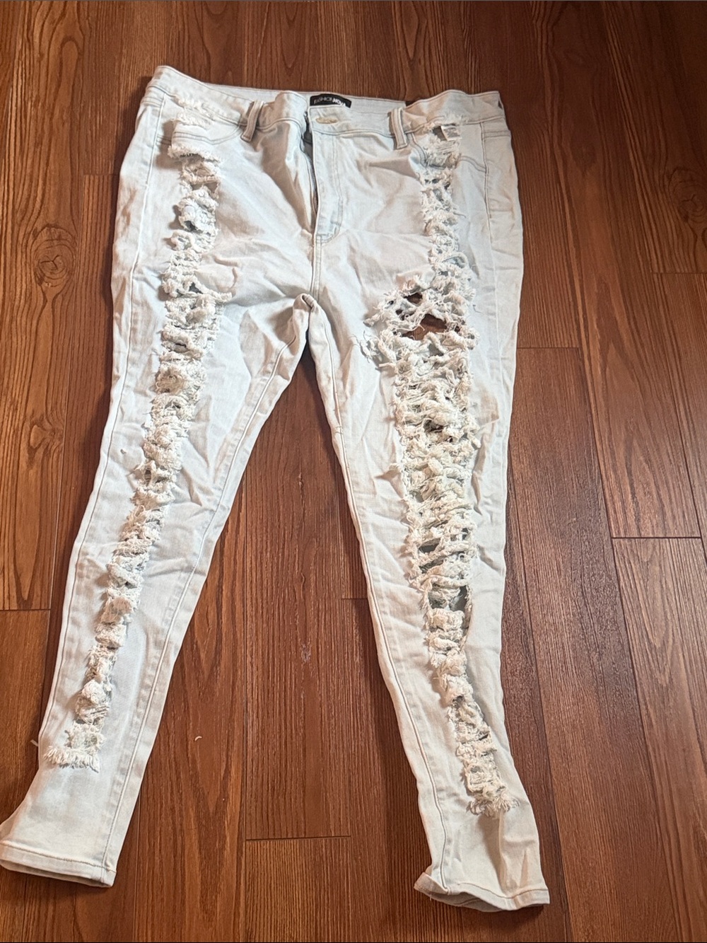 Fashion Nova White Distressed Skinny Jeans